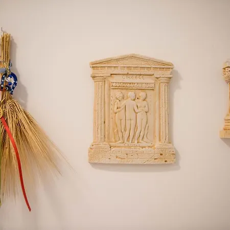 Pantheon Deluxe Appartement *