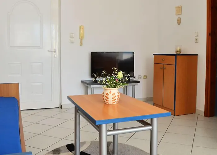 Pantheon Deluxe * Archangelos (Rhodes)